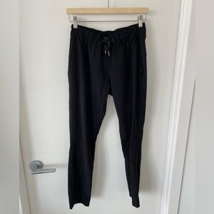 LULULEMON ON THE FLY PANTS